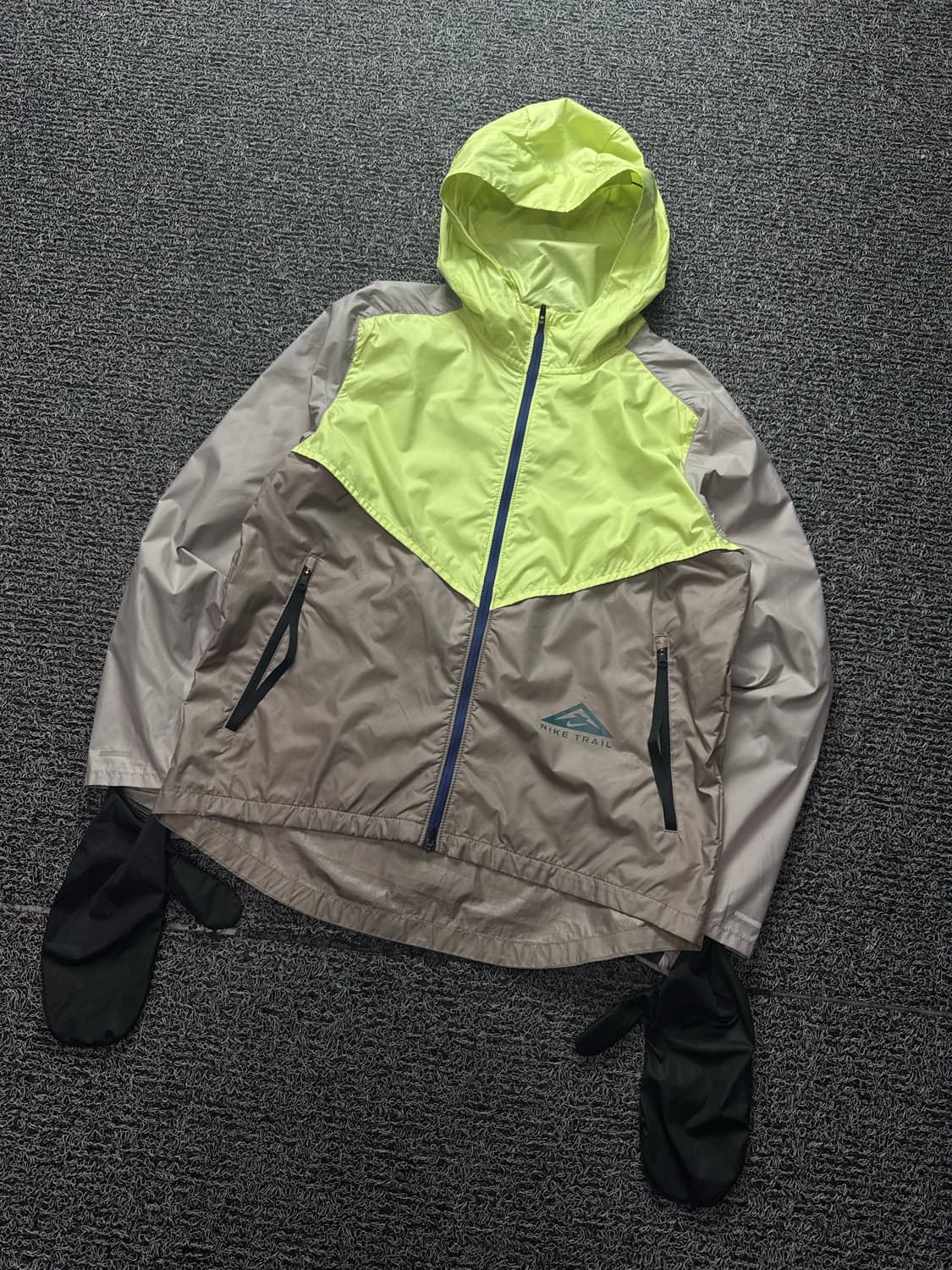 나이키 신형 트레일 핑거홀 러닝 경량 바람막이 1391 상품이미지1