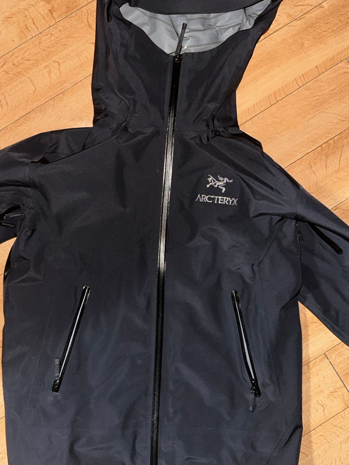 아크테릭스 베타lt s사이즈 판매합니다 상품이미지1