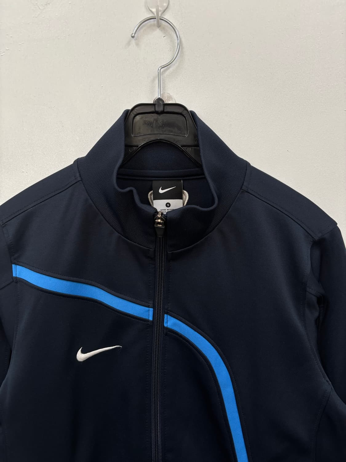 나이키 트랙탑 상품이미지2