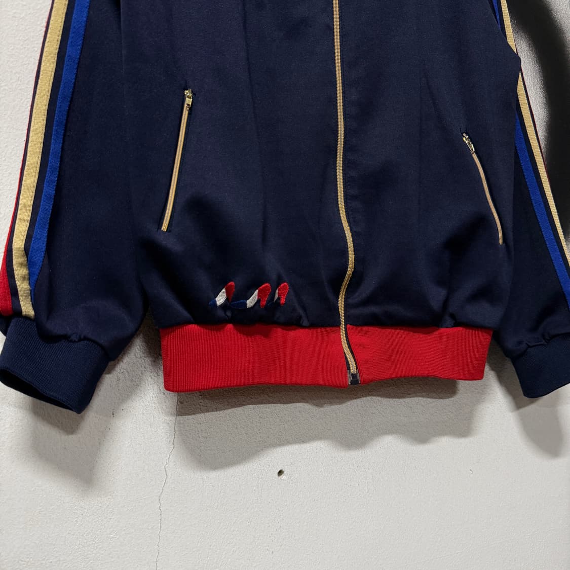 아디다스 우먼스 파이어버드 프랑스 파리 빅 프린팅 올드스쿨 집업 져지 상품이미지4