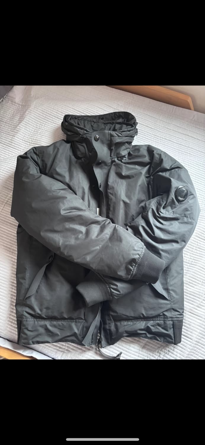 C.P 컴퍼니 마이크로-엠 숏 다운 자켓 46(90) 상품이미지1