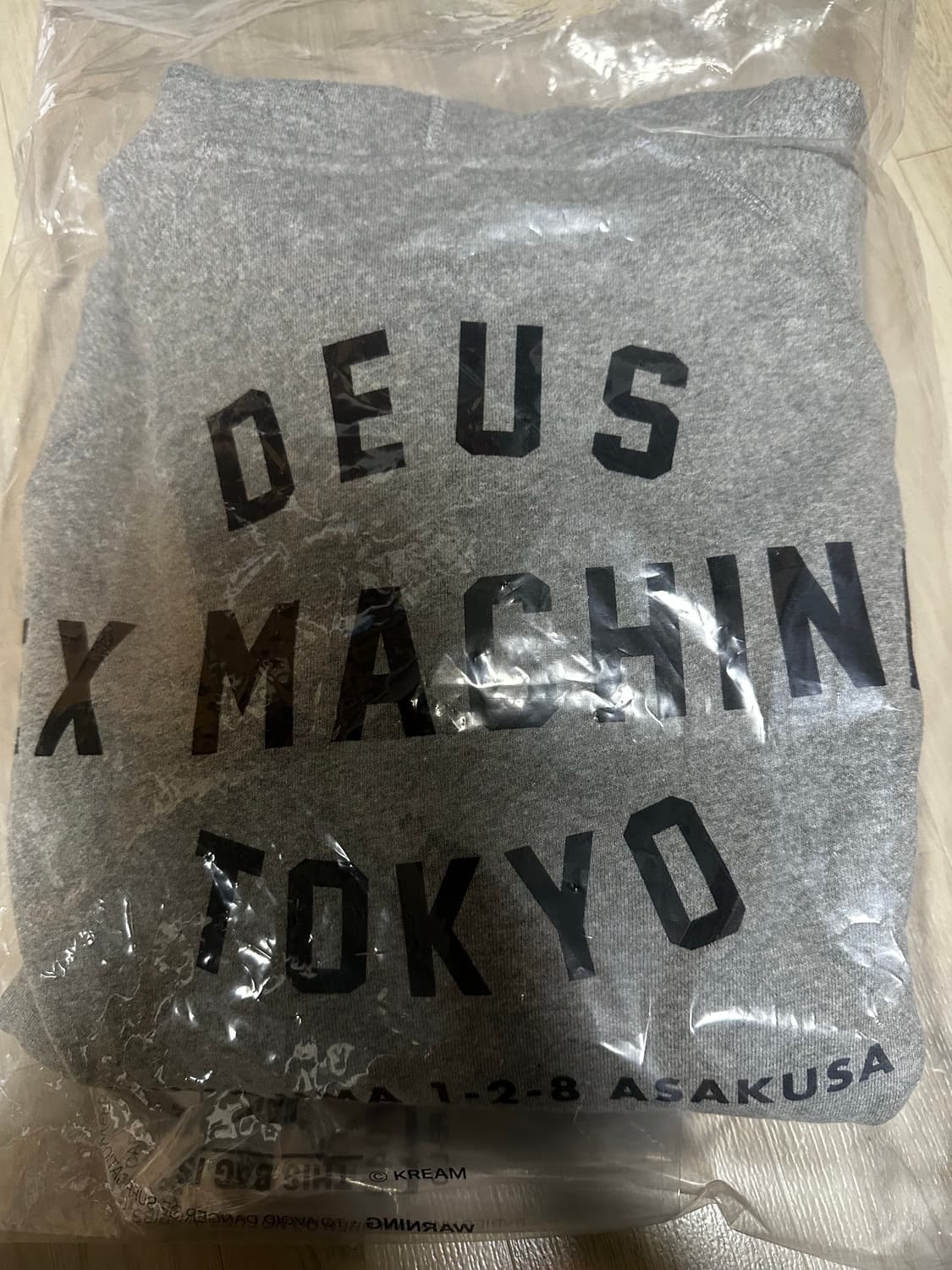 데우스 엑스 마키나 도쿄후드티 미개봉 M 상품이미지1