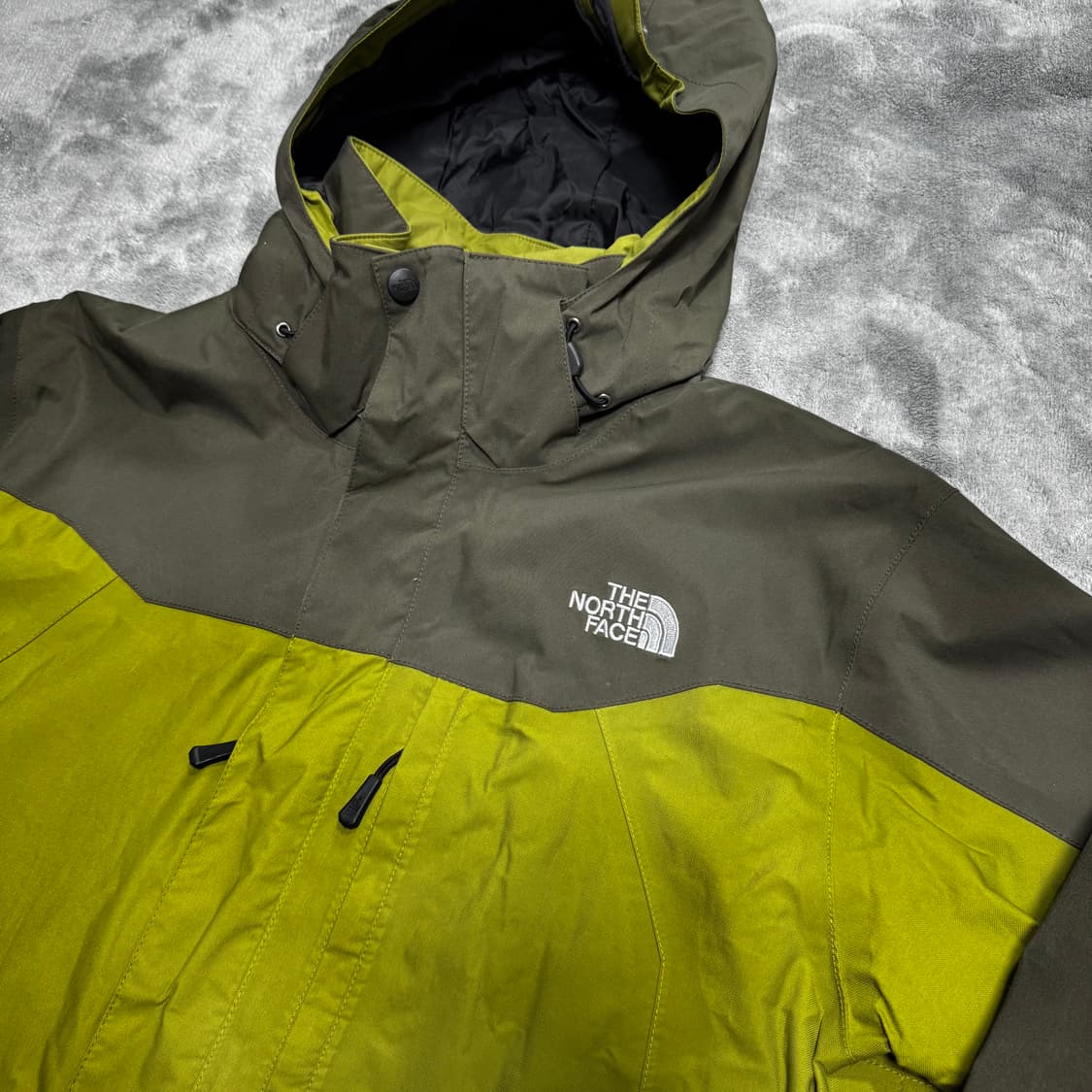 노스페이스 하이벤트 바람막이 그린 카키 상품이미지3