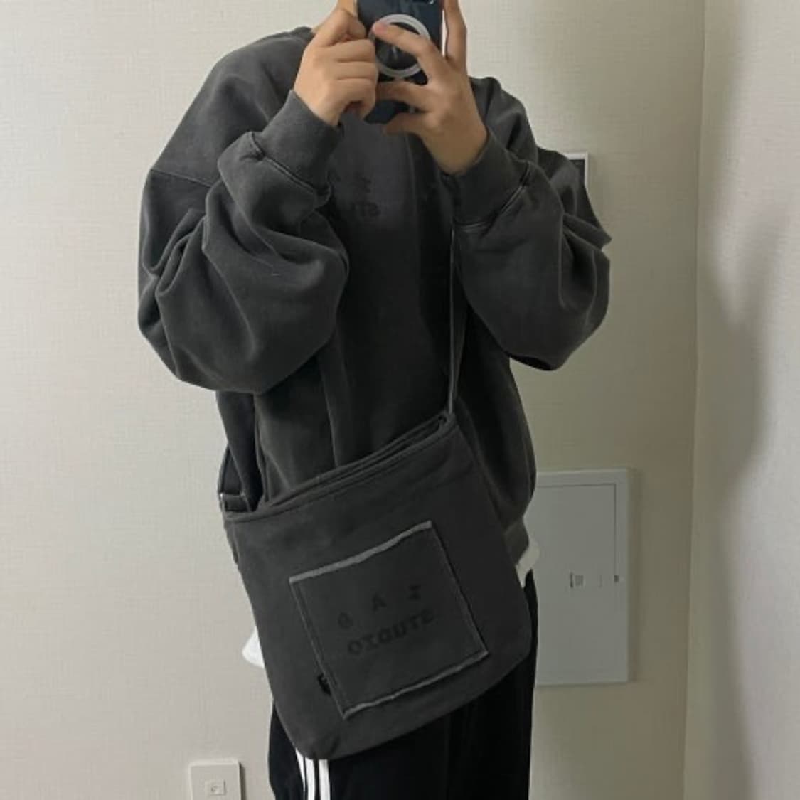 아이앱 피그먼트 백 상품이미지1