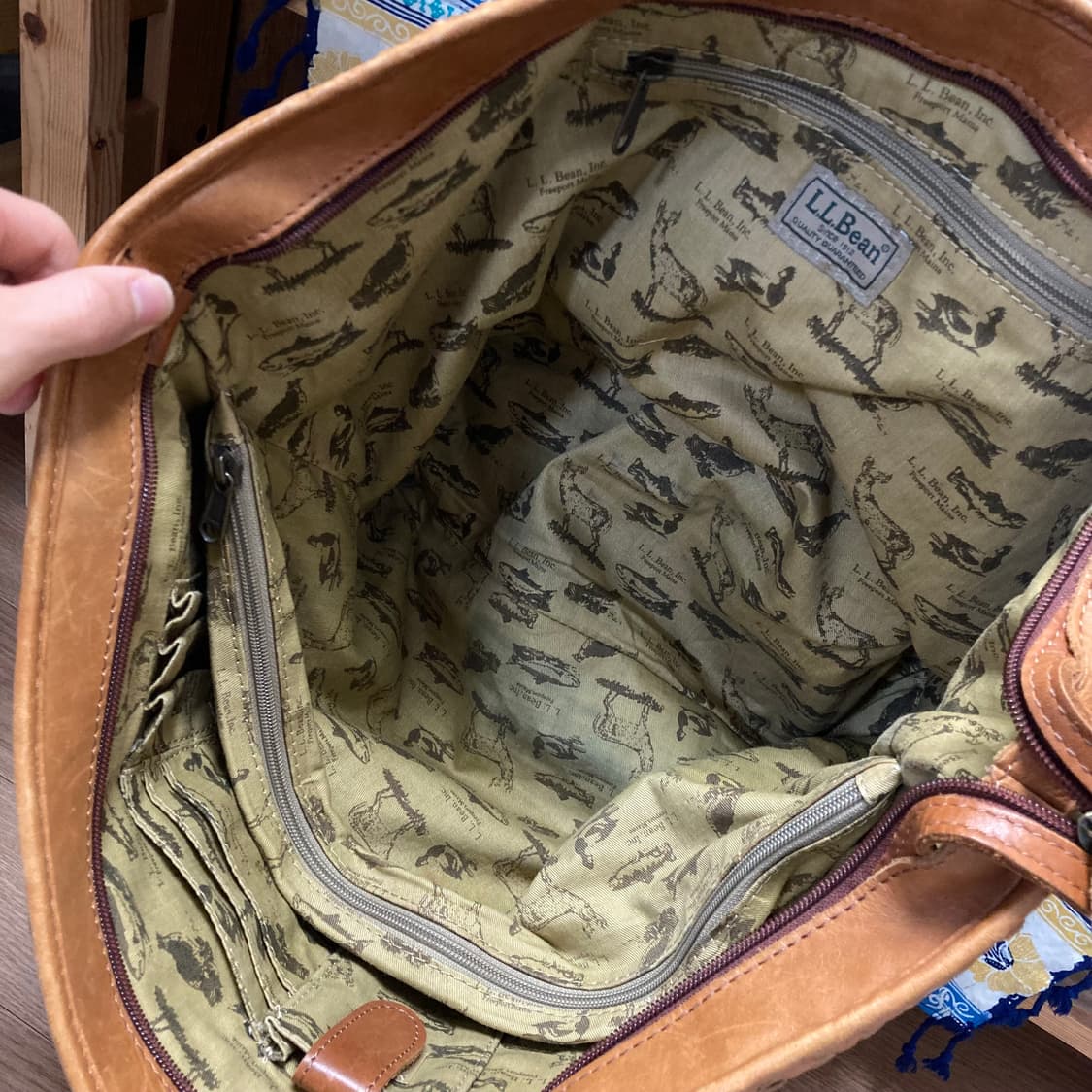 (os) 엘엘빈 우븐레더 토트백 브라운 필드앤타운 상품이미지9