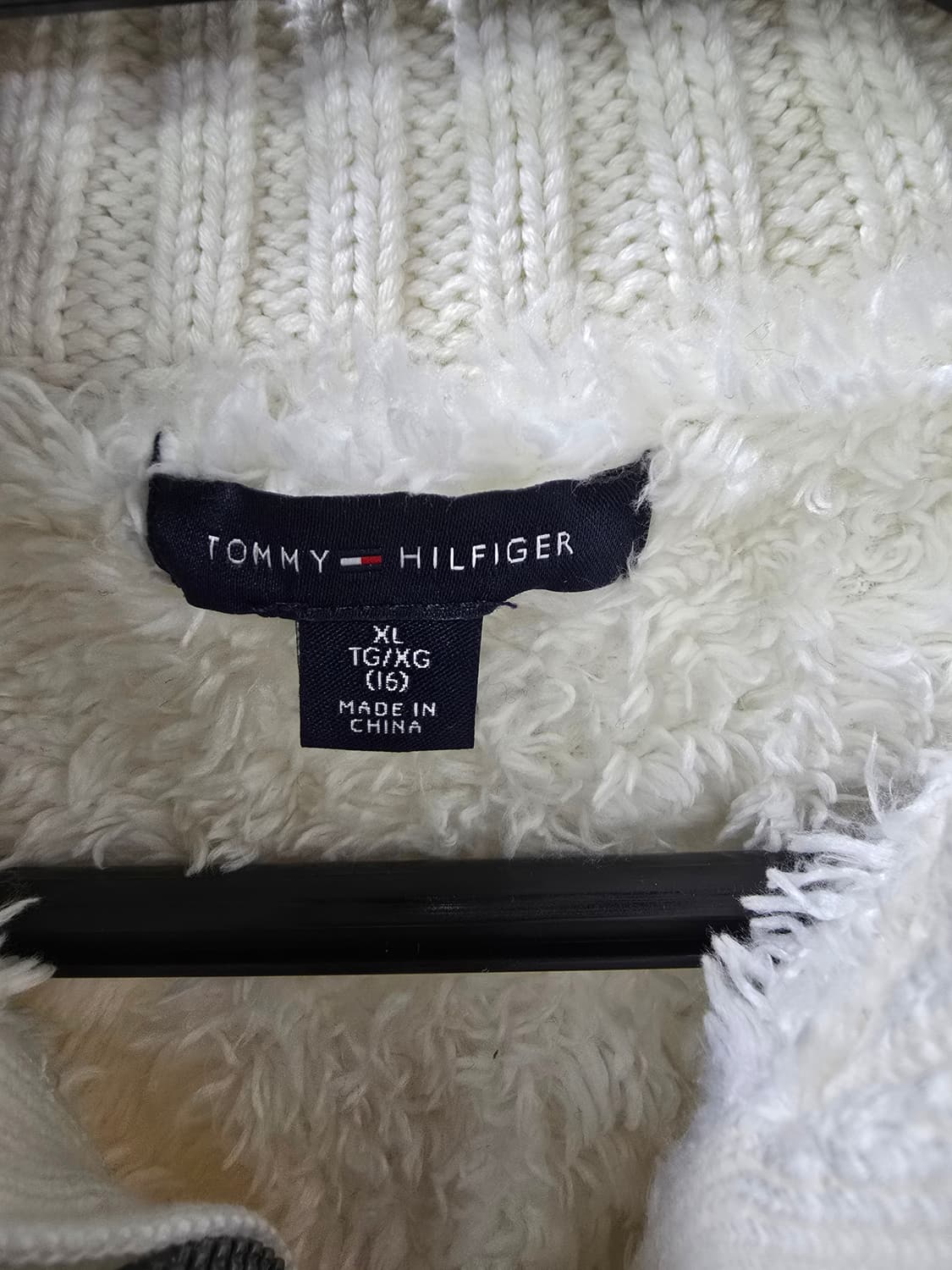 타미힐피거 케이블 니트 양털배색 조끼 상품이미지3