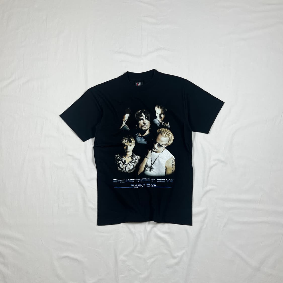 2001년도 백스트릿보이즈 블랙앤블루 월드투어 반팔티 상품이미지1