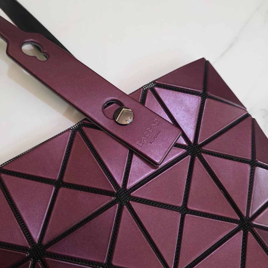 정품) 바오바오 루센트 토트백 버건디 상태좋음 상품이미지2