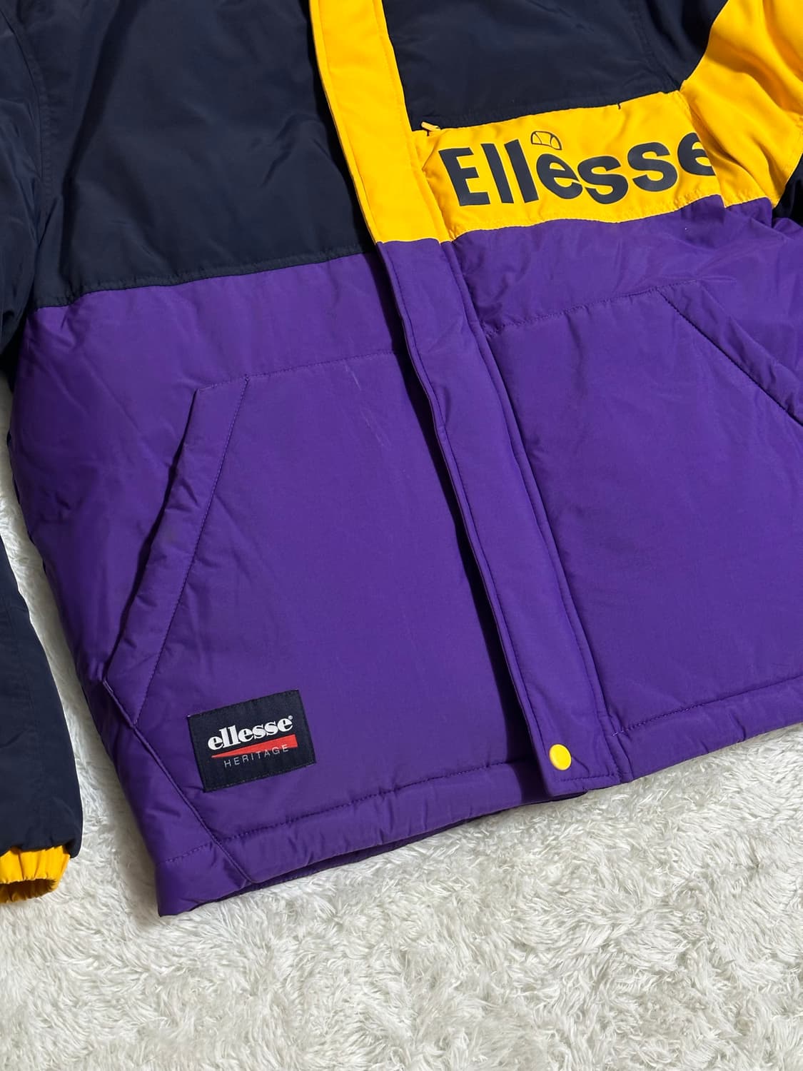 엘레쎄 양면 패딩 90사이즈 상품이미지4