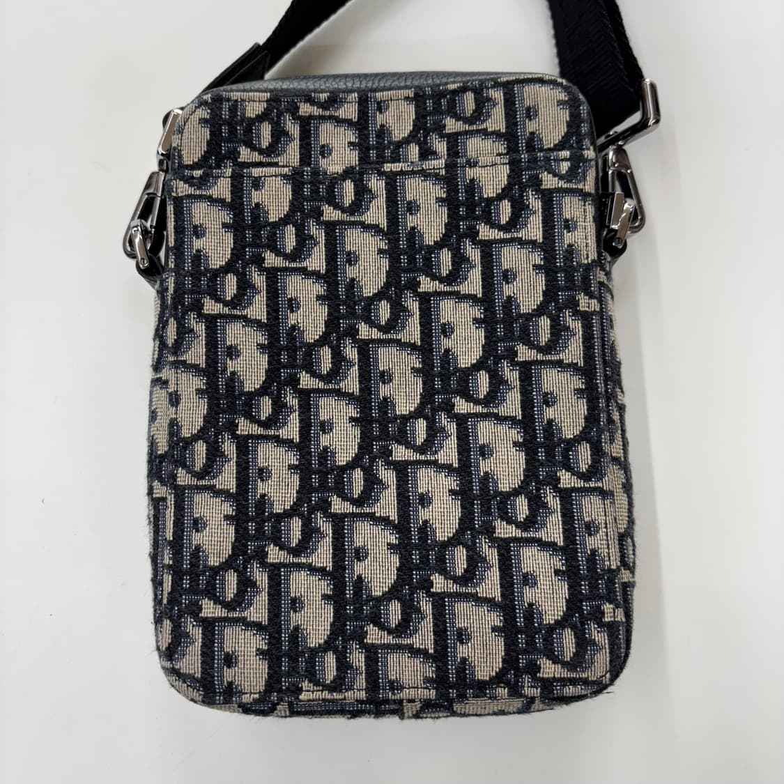 디올 메신저 파우치 베이지 & 블랙 오블리크 자카드 상품이미지3