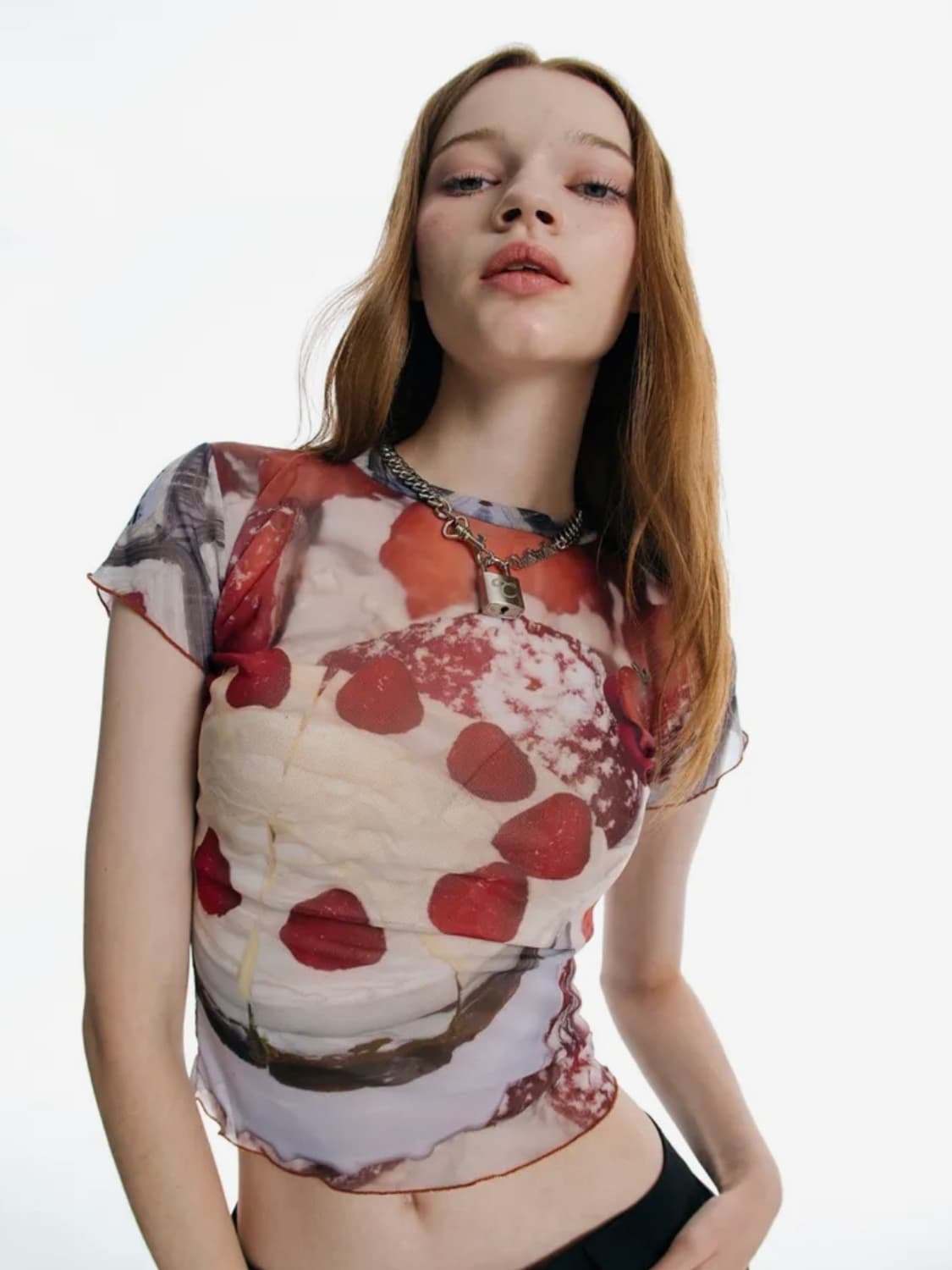 클럿 스튜디오 스트로베리 망사탑 상품이미지2