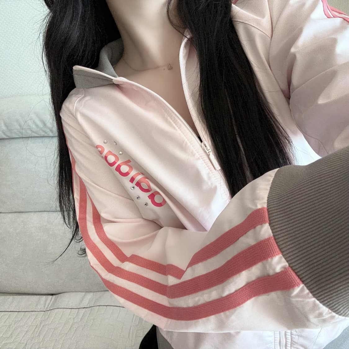 아디다스 핑크 카키 바람막이  상품이미지1