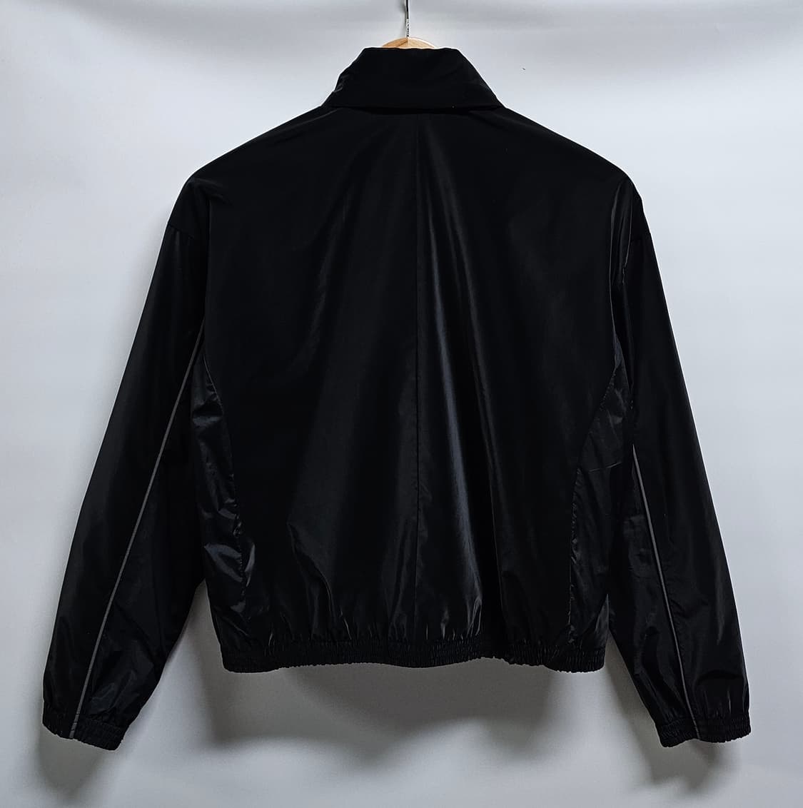 다이나핏 여성 글로시 웜업셋업 S (25년신상) 상품이미지3