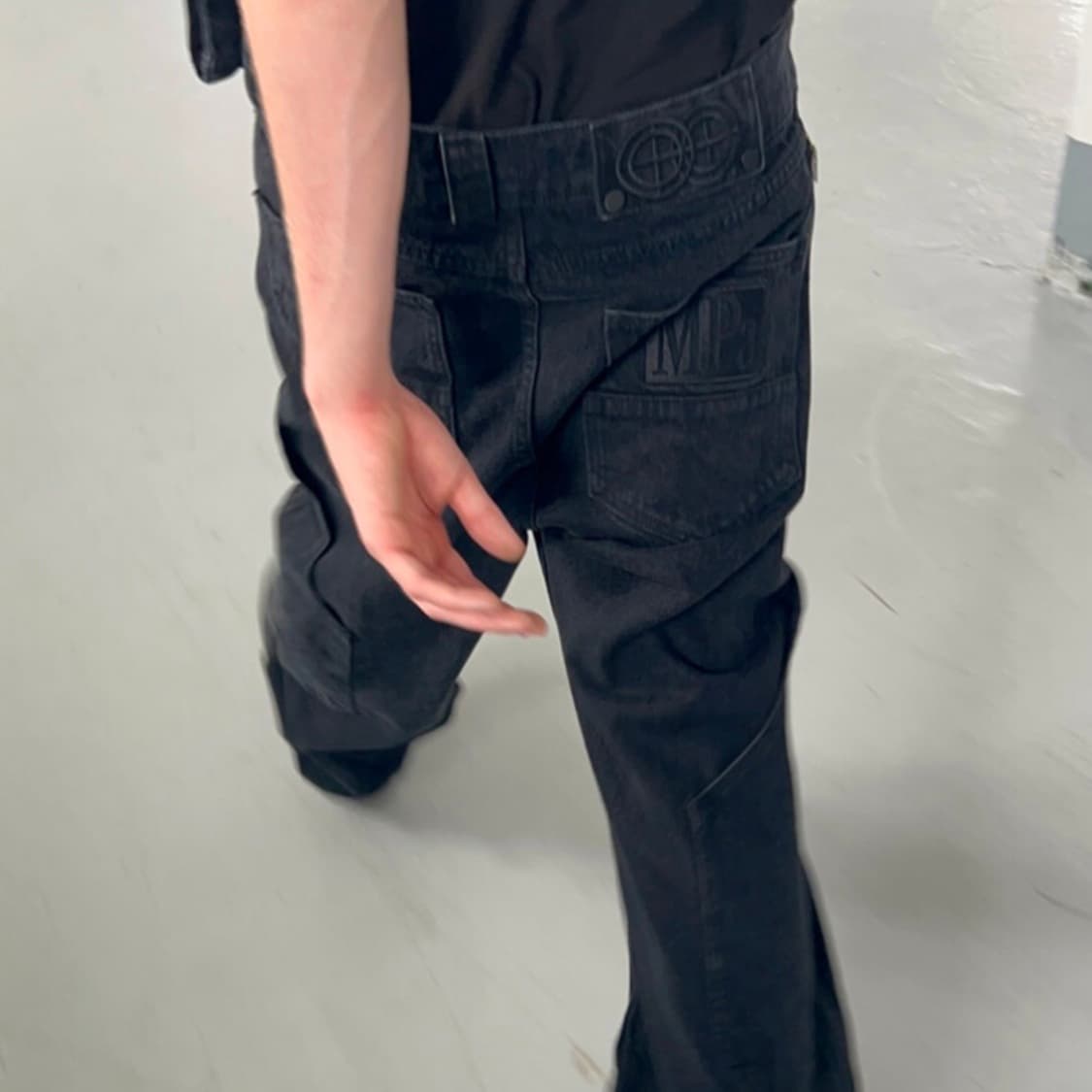 플라스틱프로덕트 카프 포켓 팬츠 MPa CALF POCKET PANTS 상품이미지1