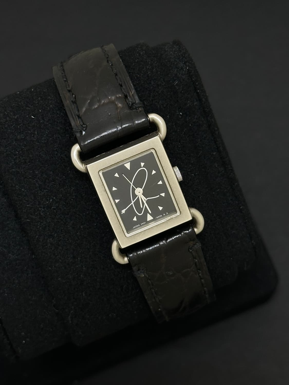 아네스베 스퀘어 쿼츠 시계 상품이미지1