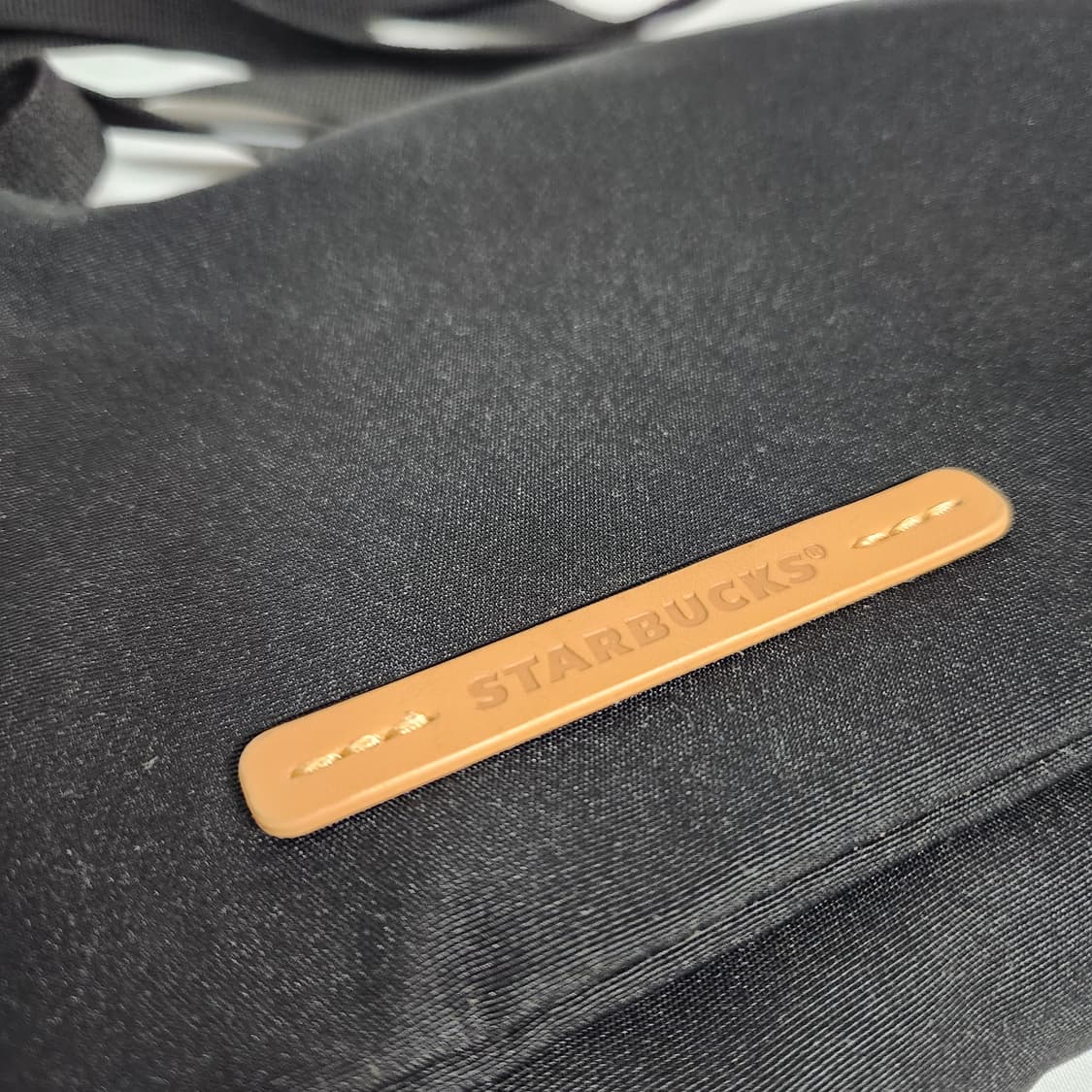 H530 스타벅스 X ROWROW 미니 크로스백 상품이미지2