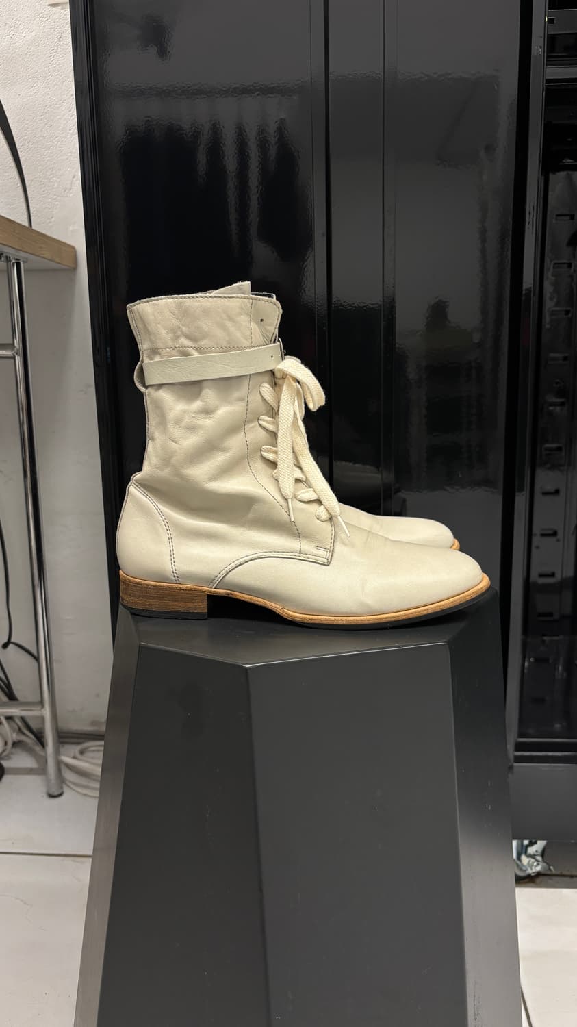 Y’S ivory lace-up strap boots 상품이미지2