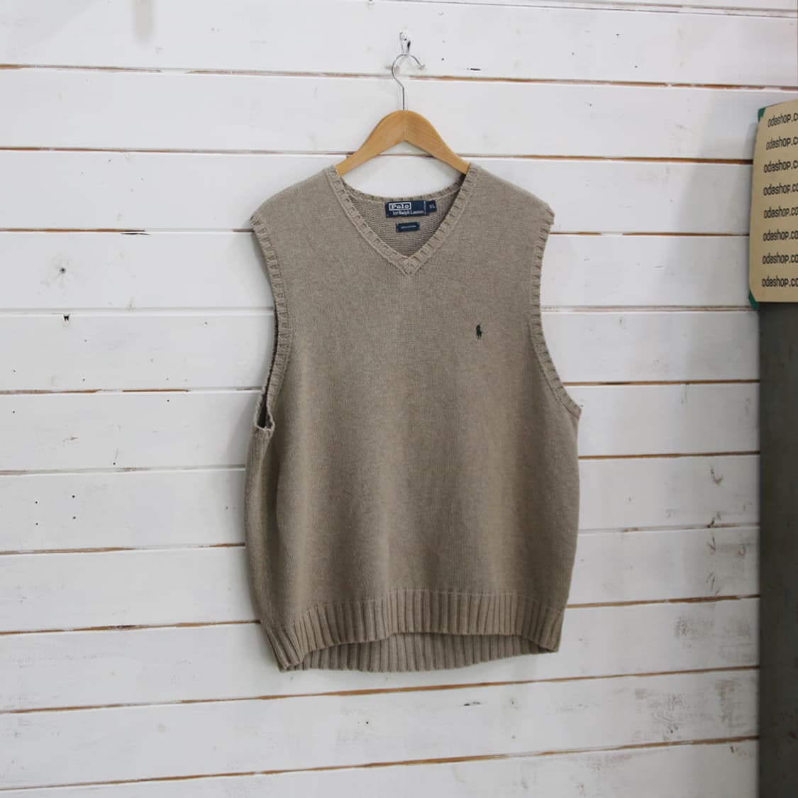 (착용컷) 폴로 랄프로렌 브이넥 니트 베스트 (남성용 105) 상품이미지2