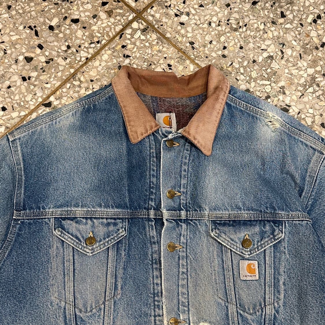 칼하트 wip 디트로이트 데님 워크 자켓 상품이미지4