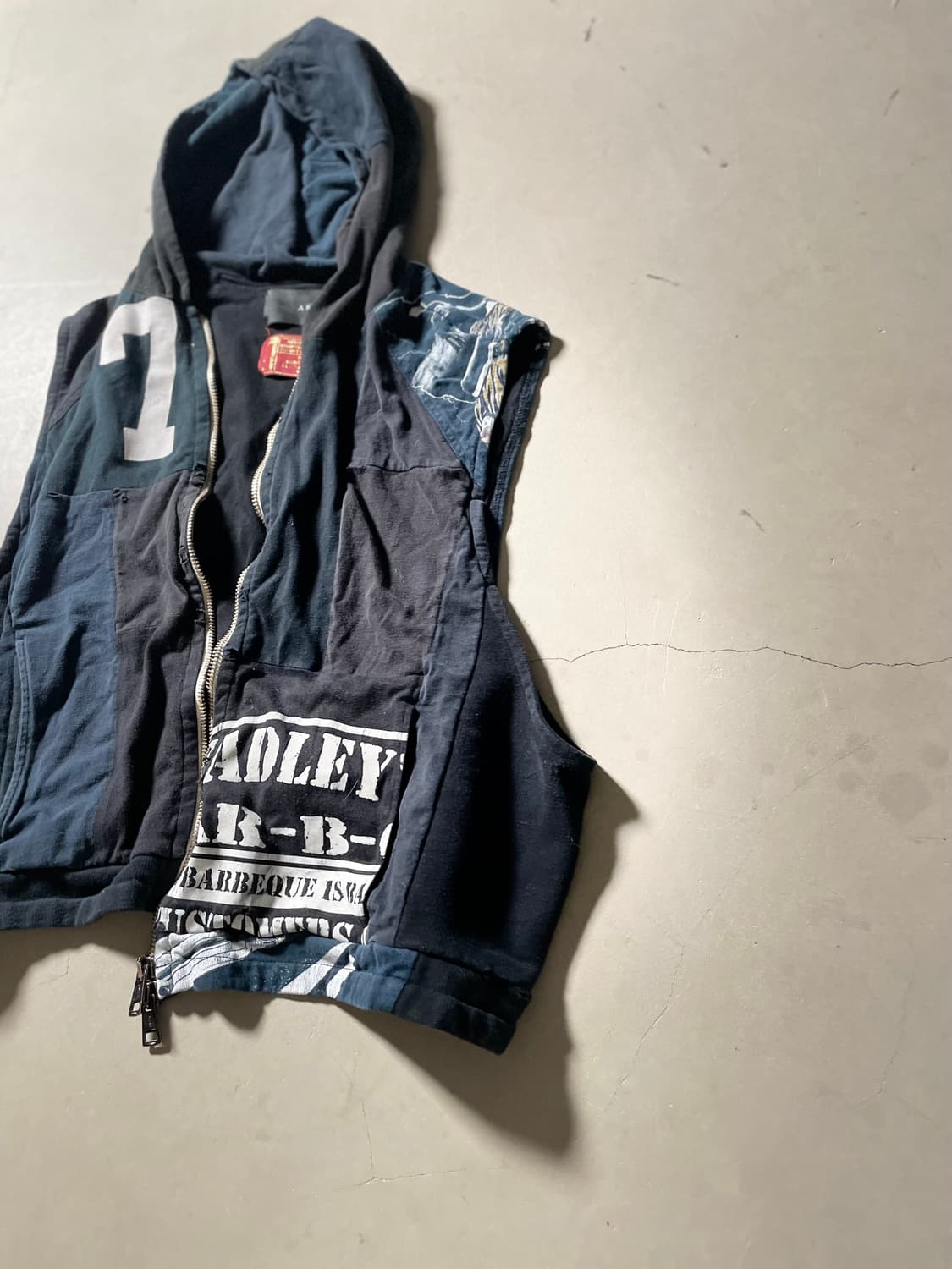 AKM Patchwork Zip-Up Hooded Vest 상품이미지2