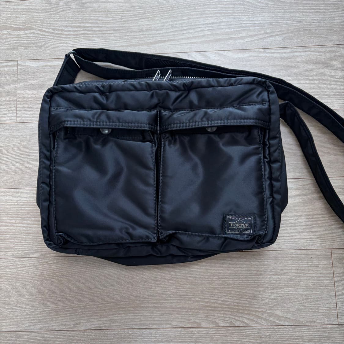 요시다포터 porter 탱커 숄더백 블랙 라지 L (미사용에 가까움) 상품이미지1