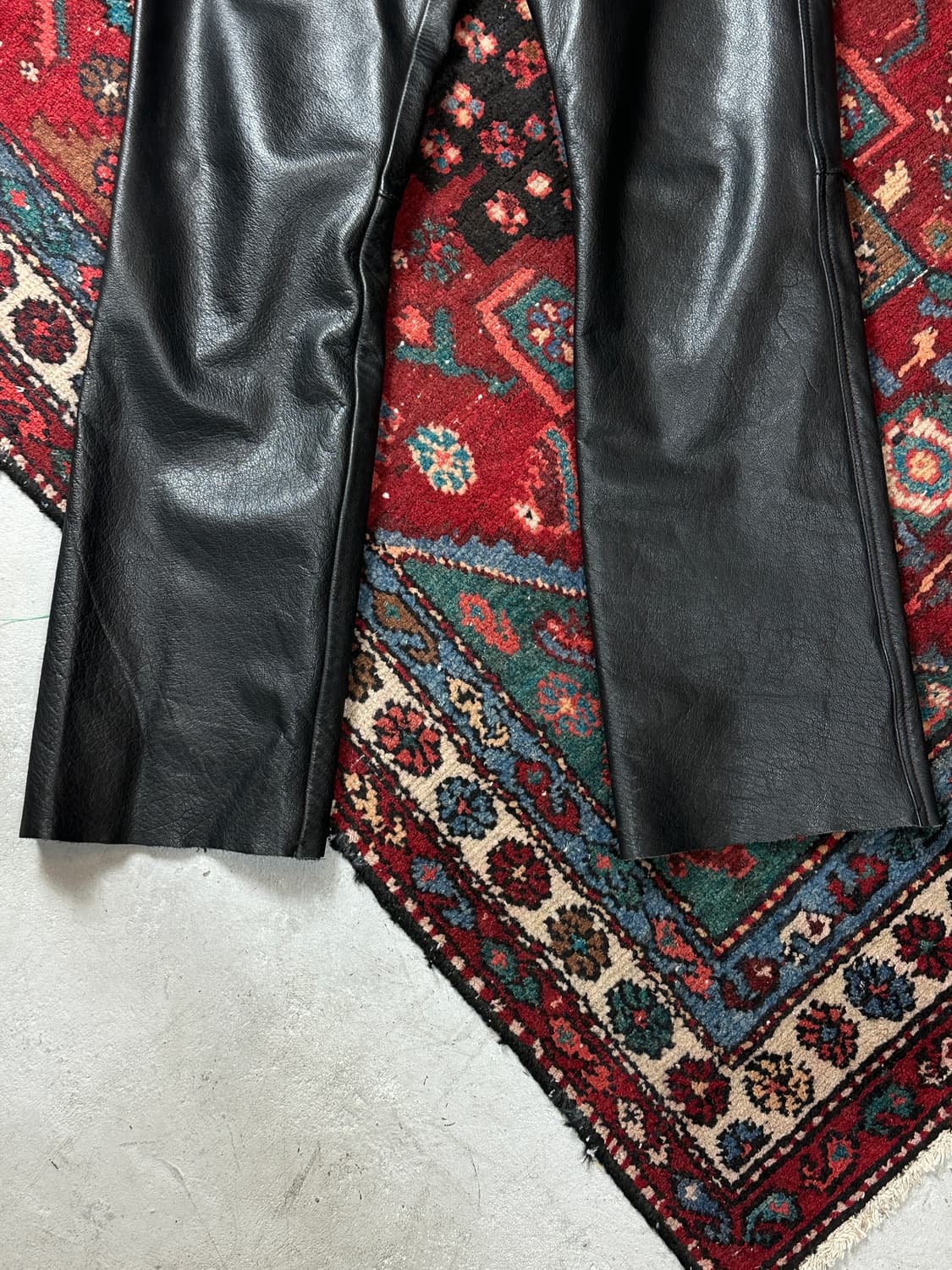 리얼 레더 부츠컷 팬츠 플레어진 크롬하츠st 상품이미지7