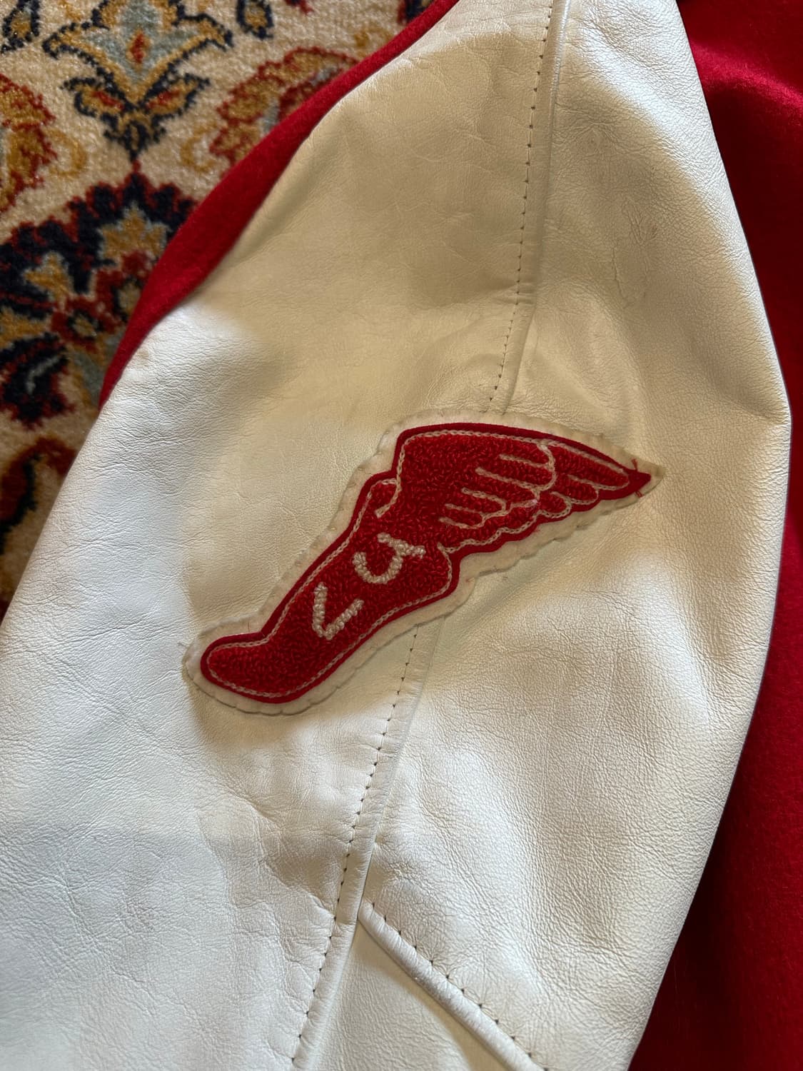 70s 리얼 빈티지 "Central Track Team" 바시티 자켓  상품이미지6