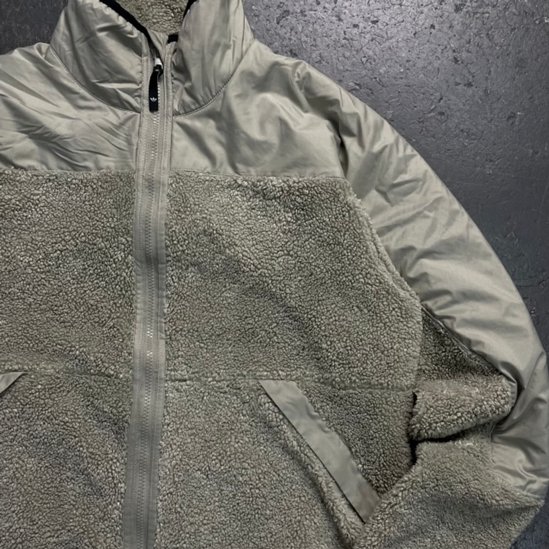 105 아디다스 뽀글이 후리스 상품이미지2