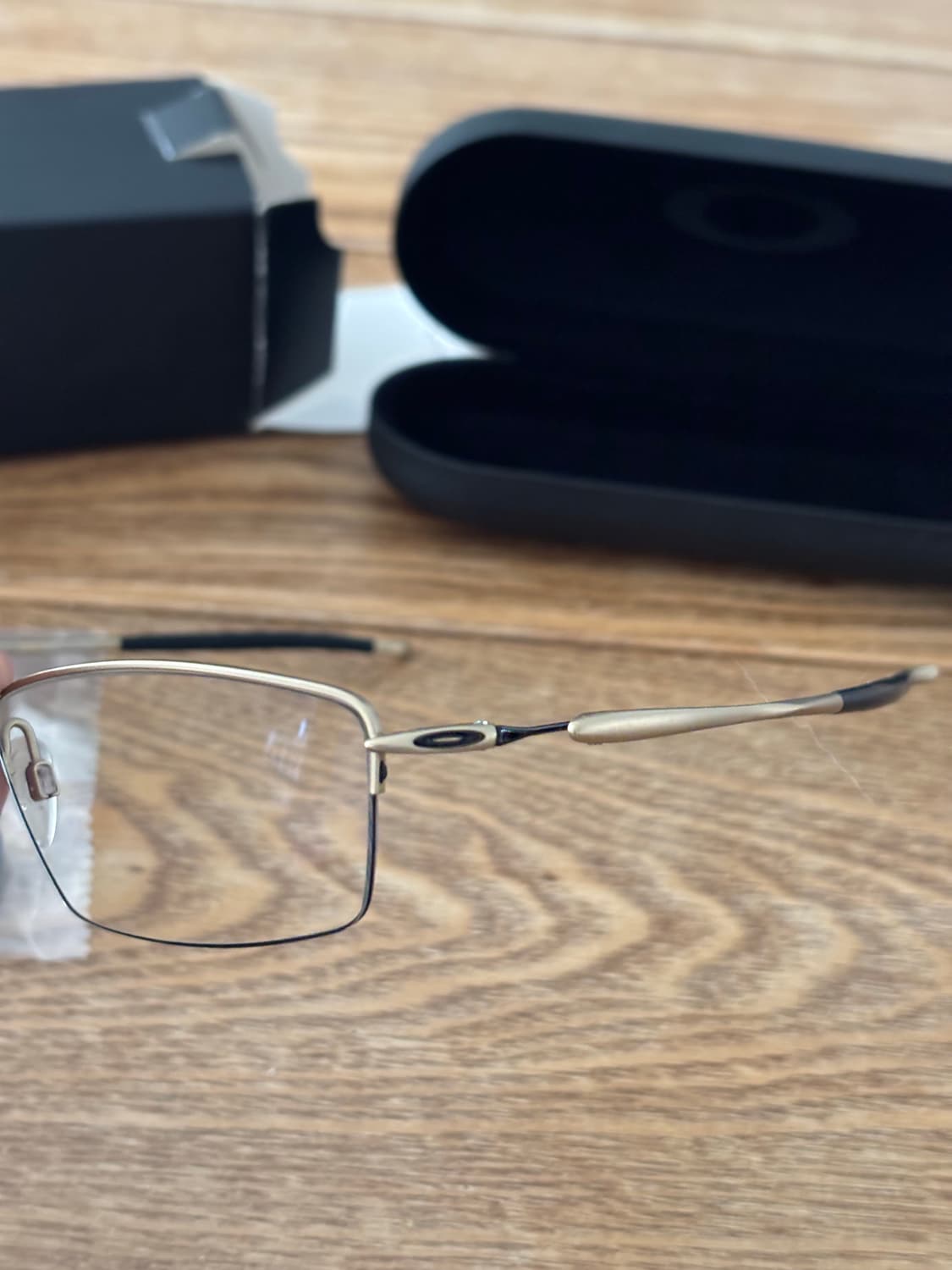 오클리 리자드 사틴 라이트 골드 56 팝니다 상품이미지4