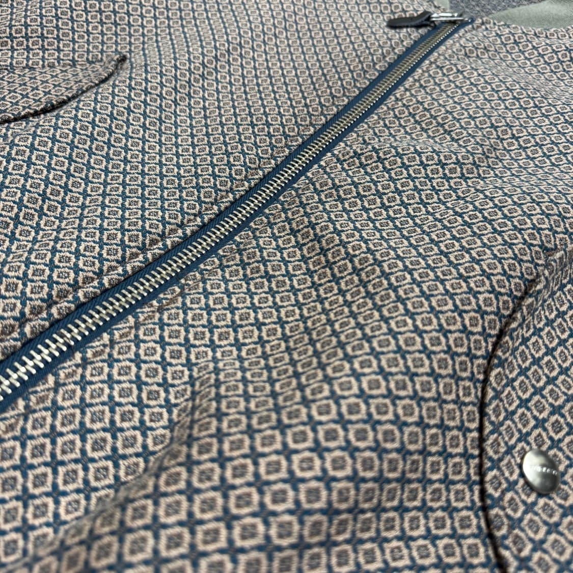 TRISECT2 by JSWORK 다크그린 베이지 에스닉 자카드 블루종 상품이미지5