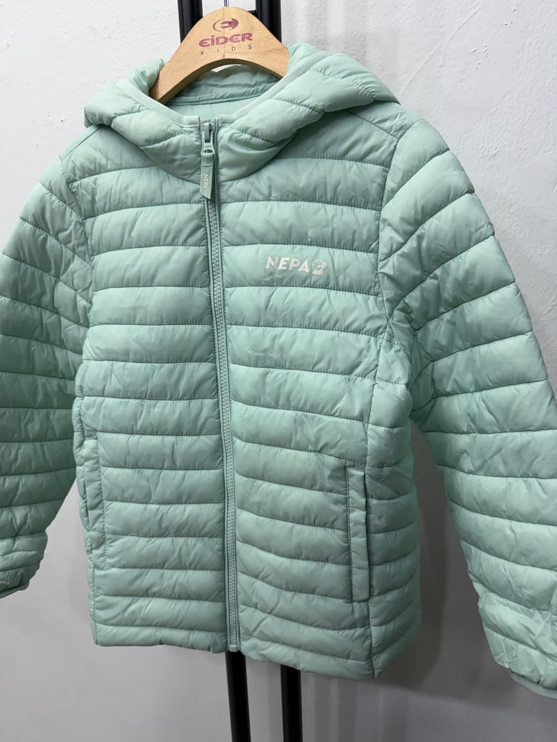 정품) 네파 키즈 경량 패딩 민트색 130 상품이미지3
