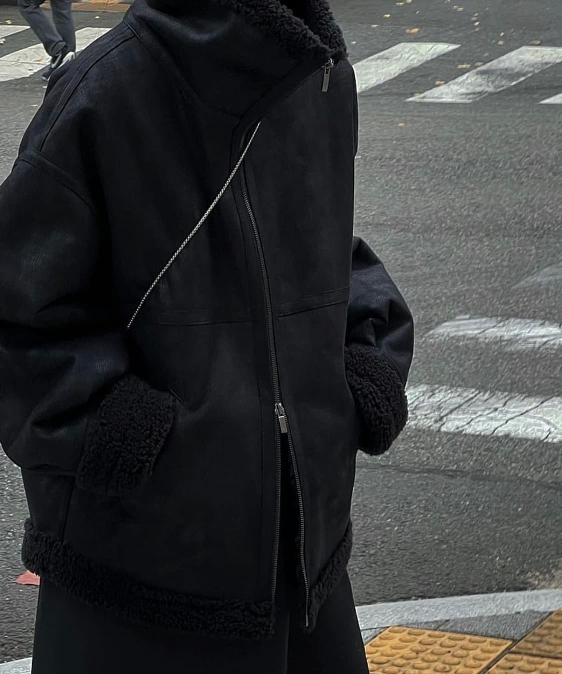 22fw 트리밍버드 High Neck Zip-up Mustang 블랙 상품이미지1