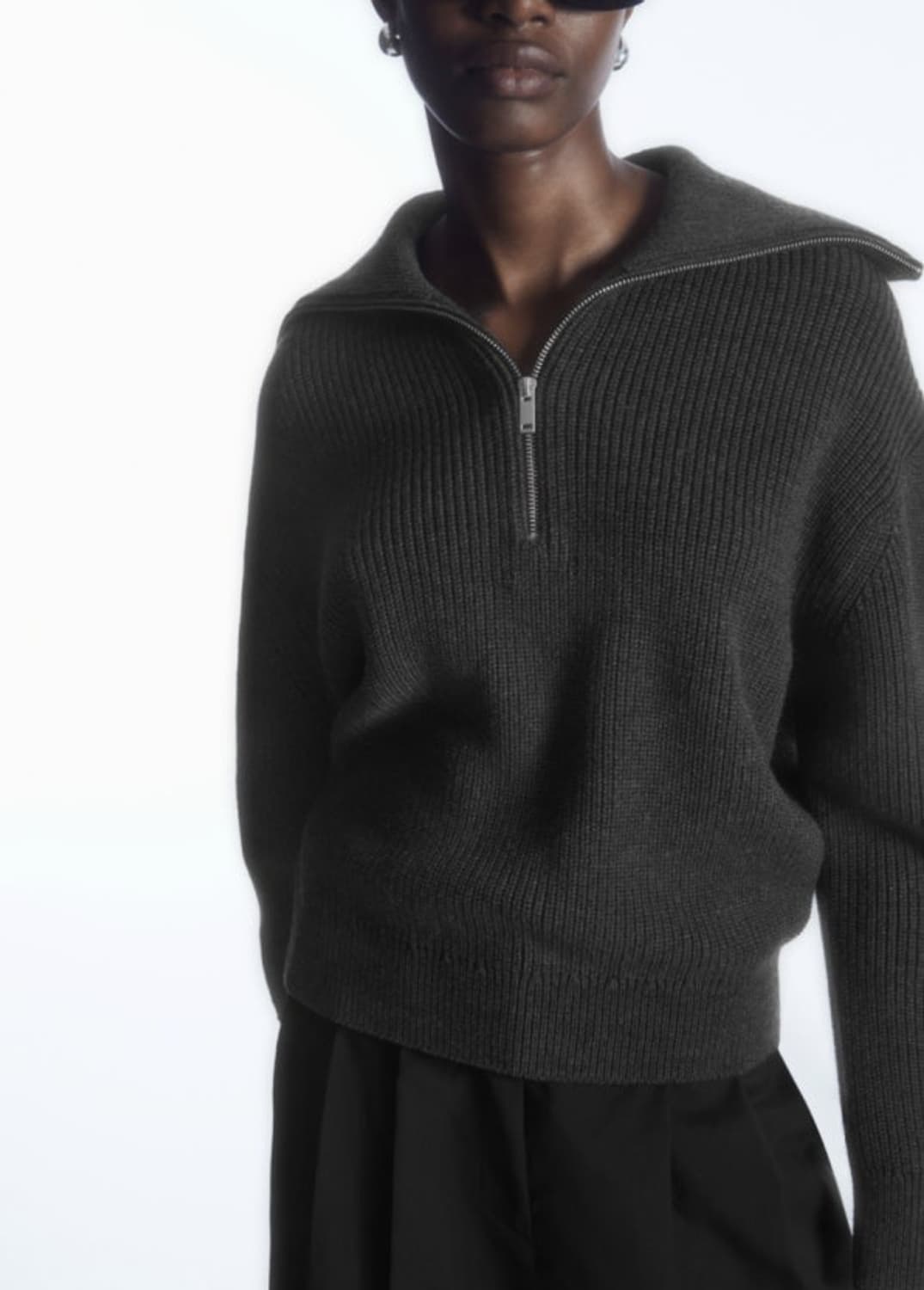 cos 울 하프 집업 차콜  상품이미지3