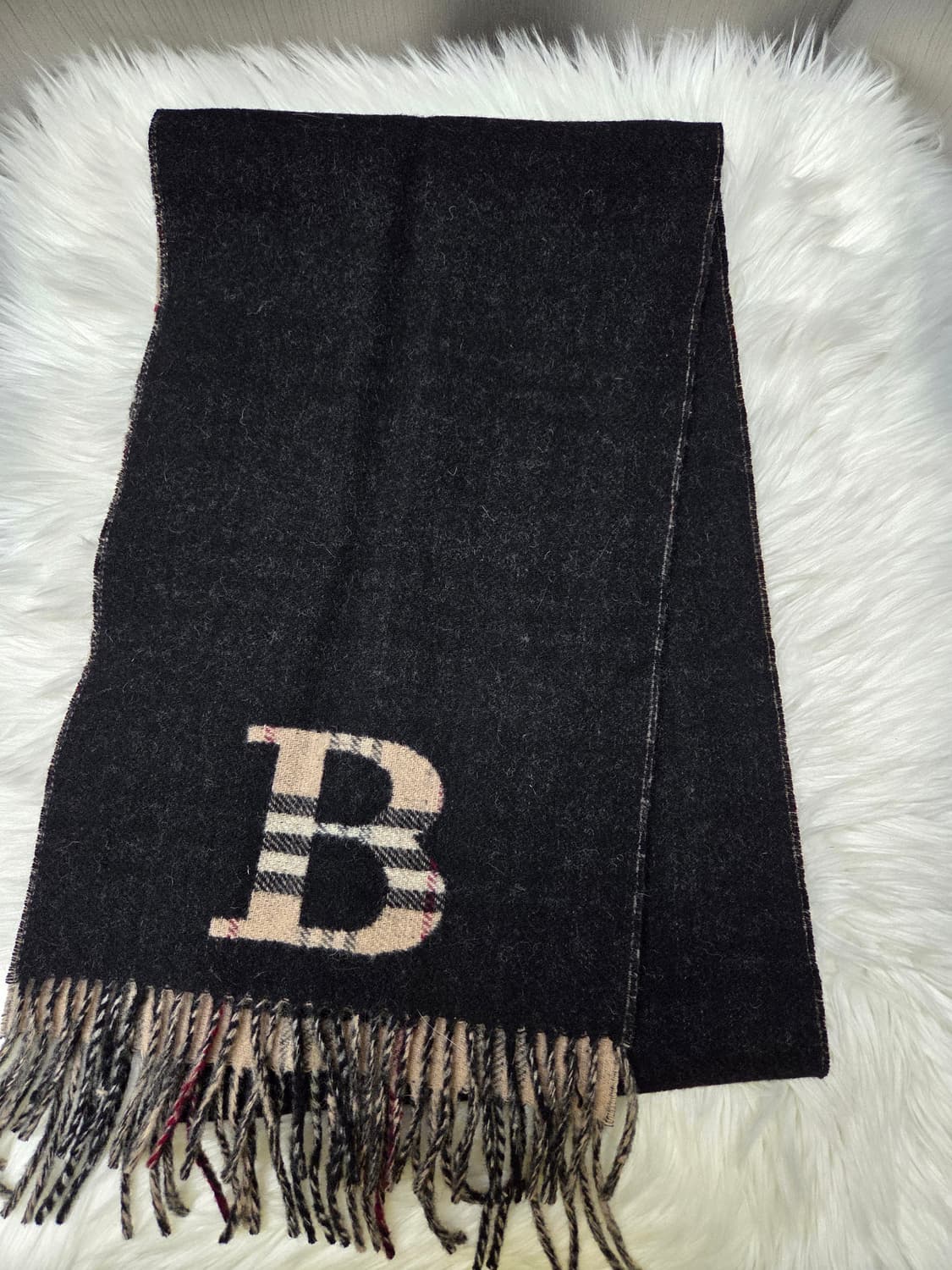 정품)버버리 TB 모노그램 체크 캐시미어 스카프 # 신품급 상품이미지6