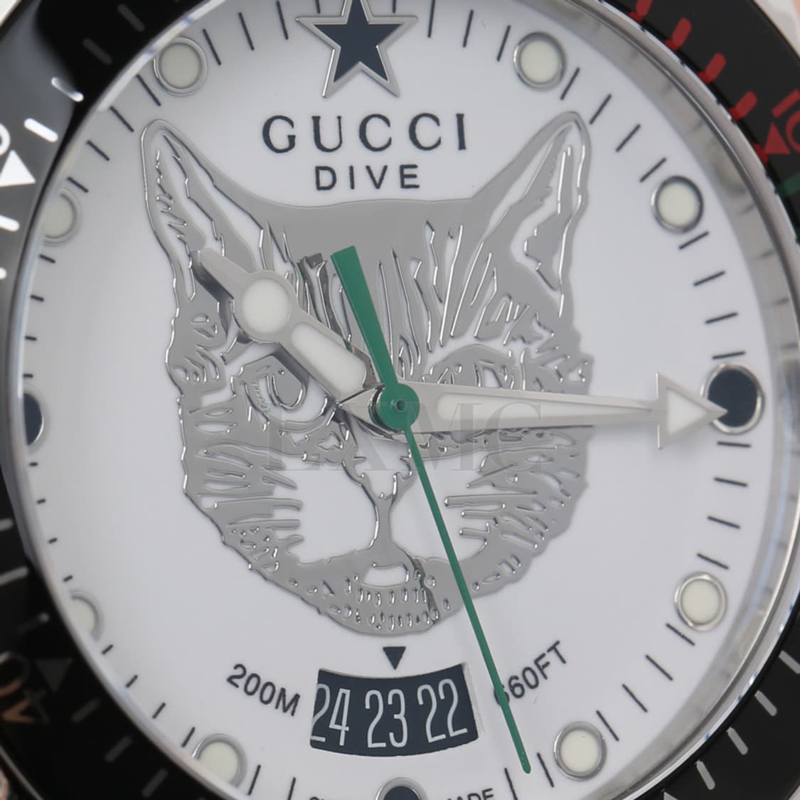 구찌 다이브 시계 고양이 캣 화이트 워치 DIVE YA136329 상품이미지10