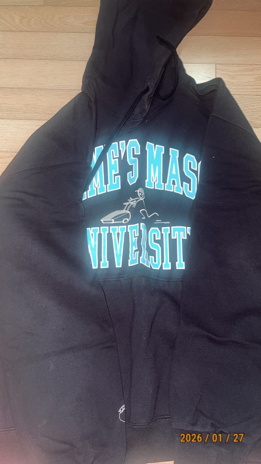 꼼파뇨 후드티 상품이미지2