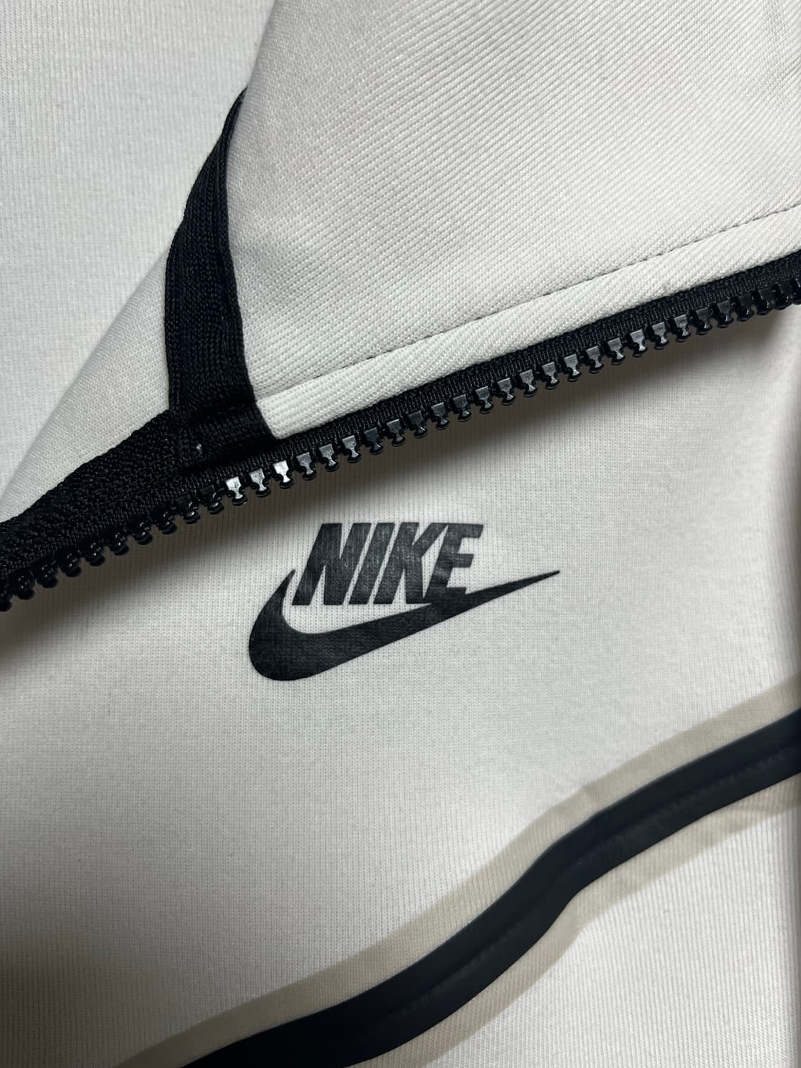 나이키 테크팩 화이트 M 상품이미지2