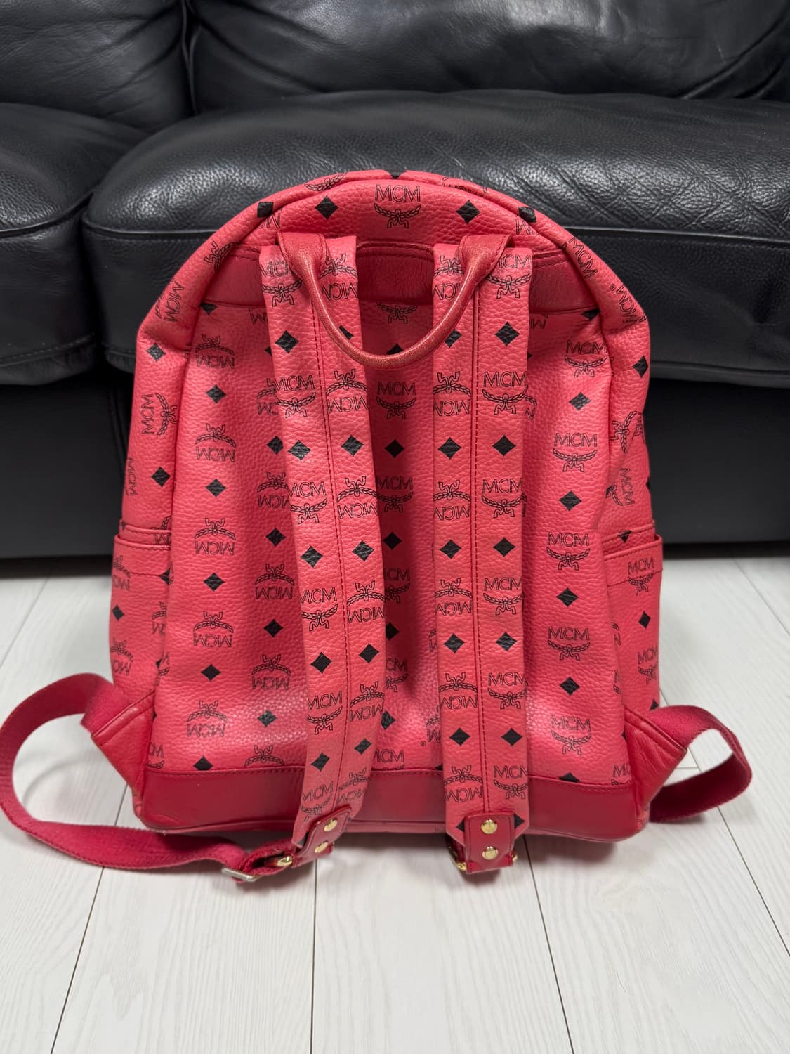 MCM 비세토스 백팩 핑크 상품이미지2