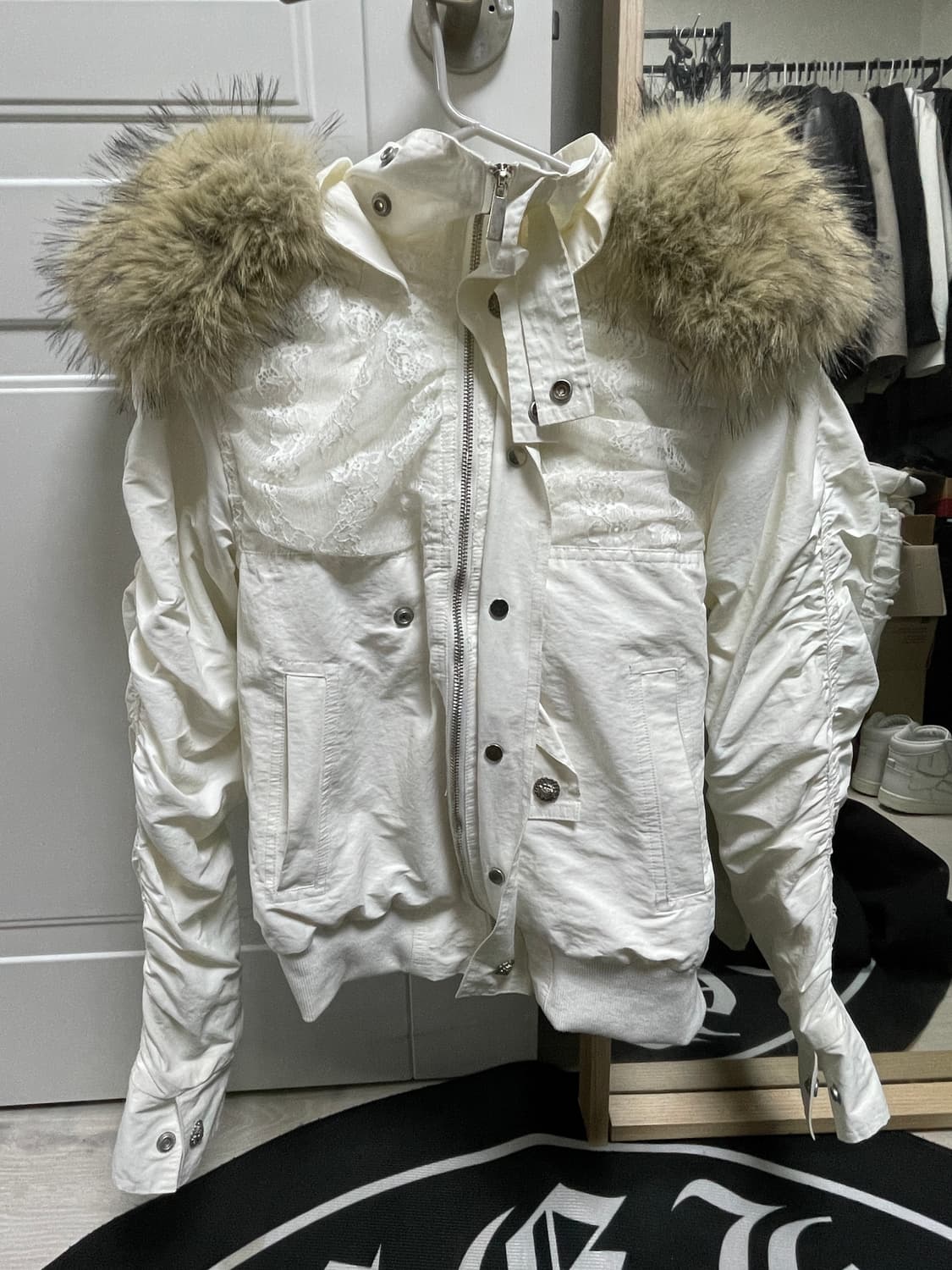 더블펀치 Mink Fur Jumper 안감 퍼 점퍼 화이트 상품이미지9