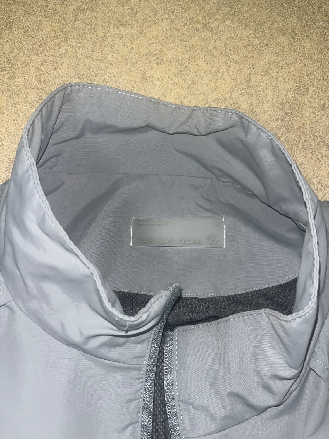 산산기어 슬래쉬 슬릿 자켓 차콜 사이즈 2 상품이미지2