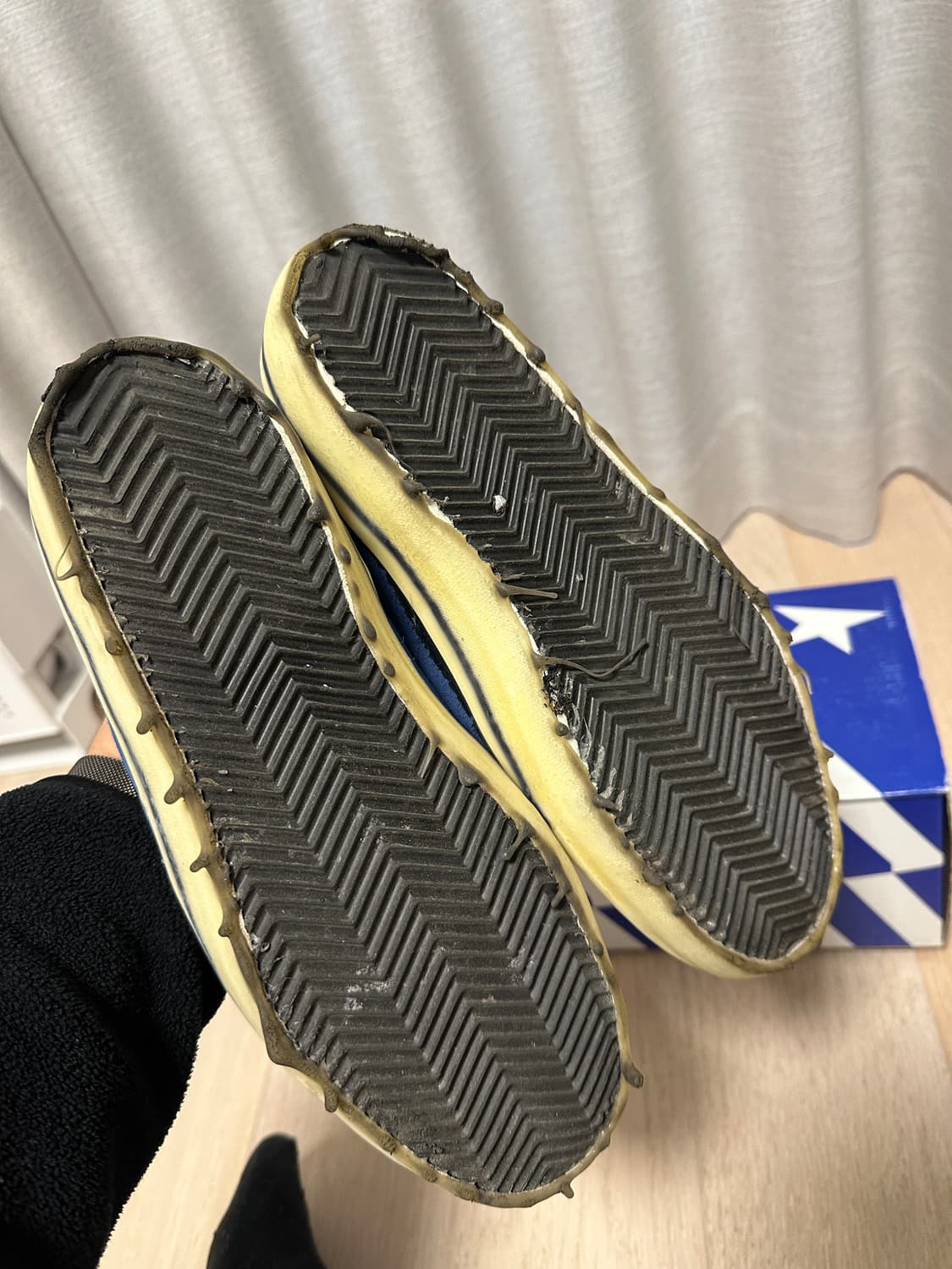 골든구스 V-STAR 2 블루 스웨이드 41 상품이미지6