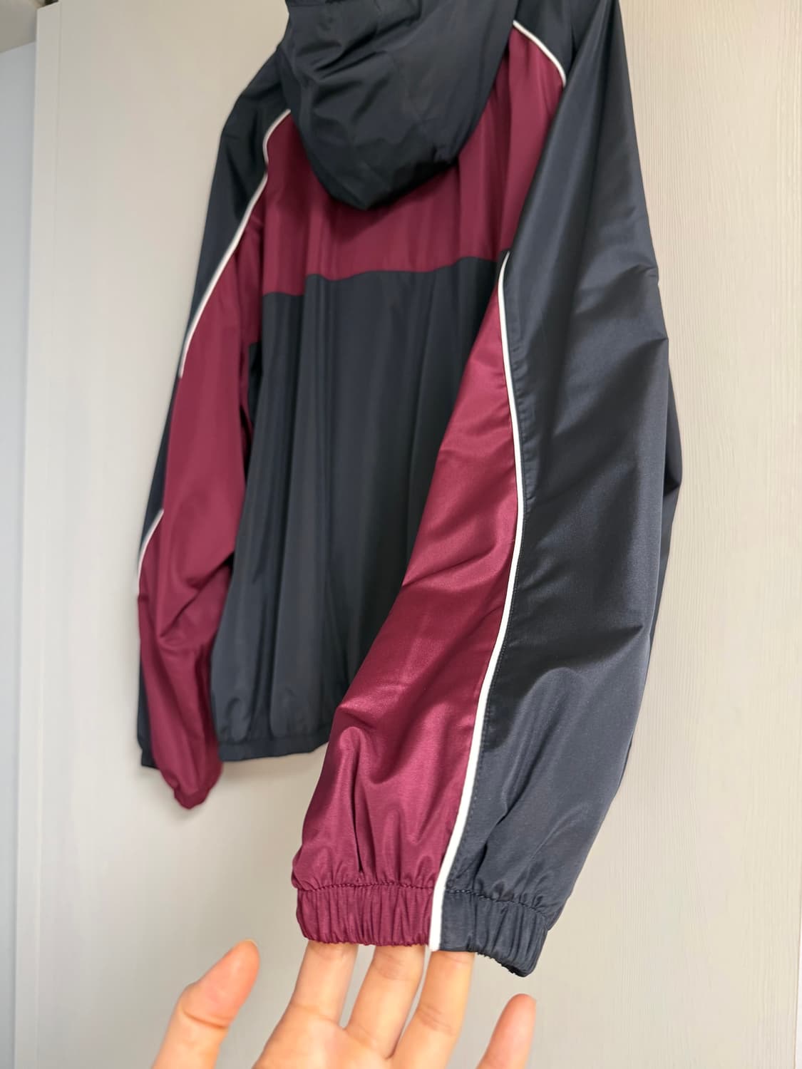 [44] 미우미우 바람막이 지퍼 블루종 재킷 상품이미지3