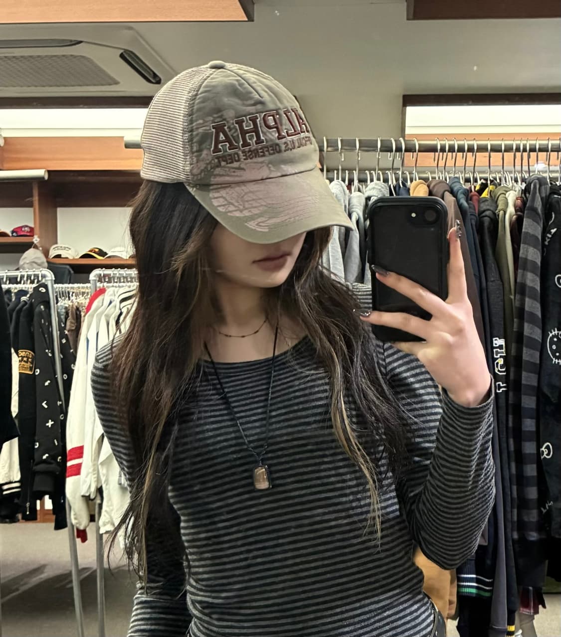 알파인더스트리 빈티지 레터링 자수 메쉬캡 상품이미지1