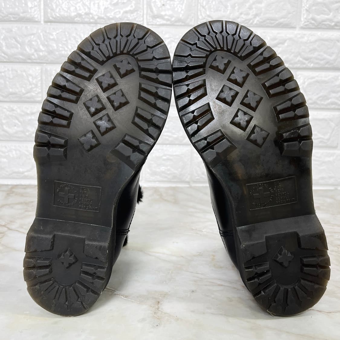 닥터마틴 2975 레오노어 퍼 첼시부츠 상품이미지5