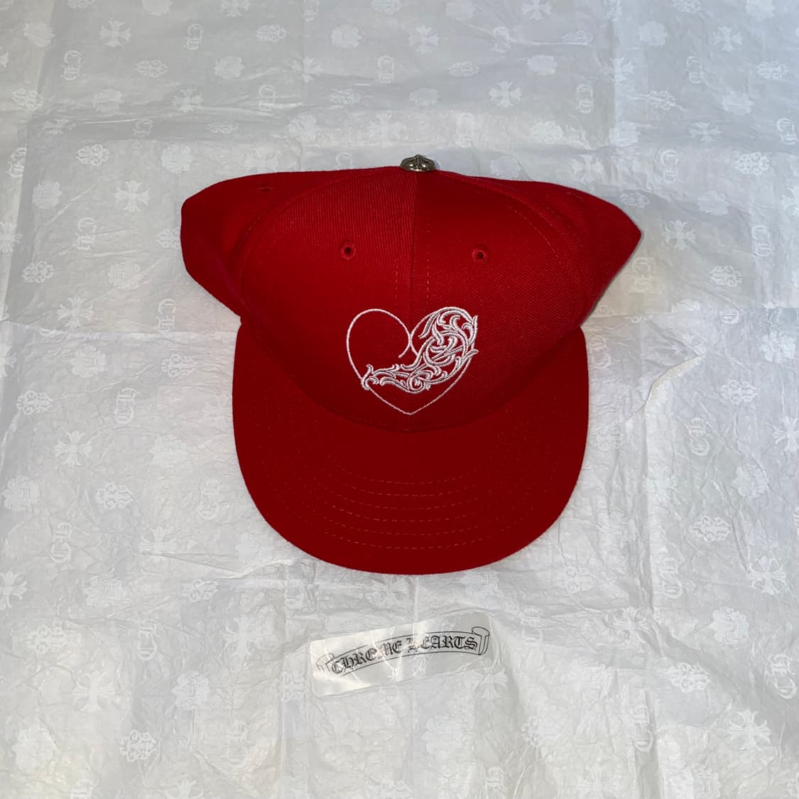 [7 3/4 61.5CM] 크롬하츠 하트 로고 자수 볼캡 레드 상품이미지1