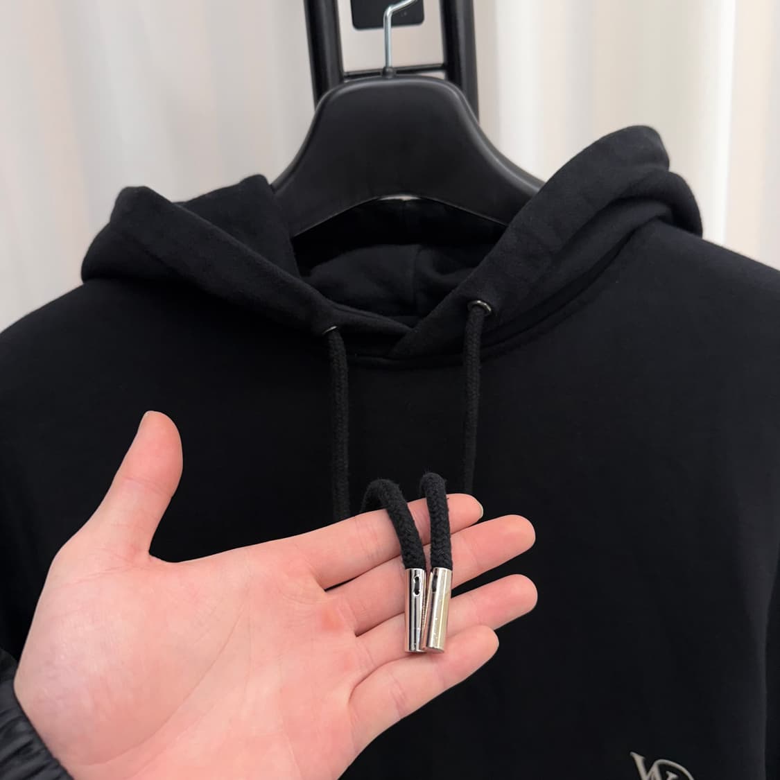 [48] 우영미 멀티 플라워 후드티 블랙 상품이미지3