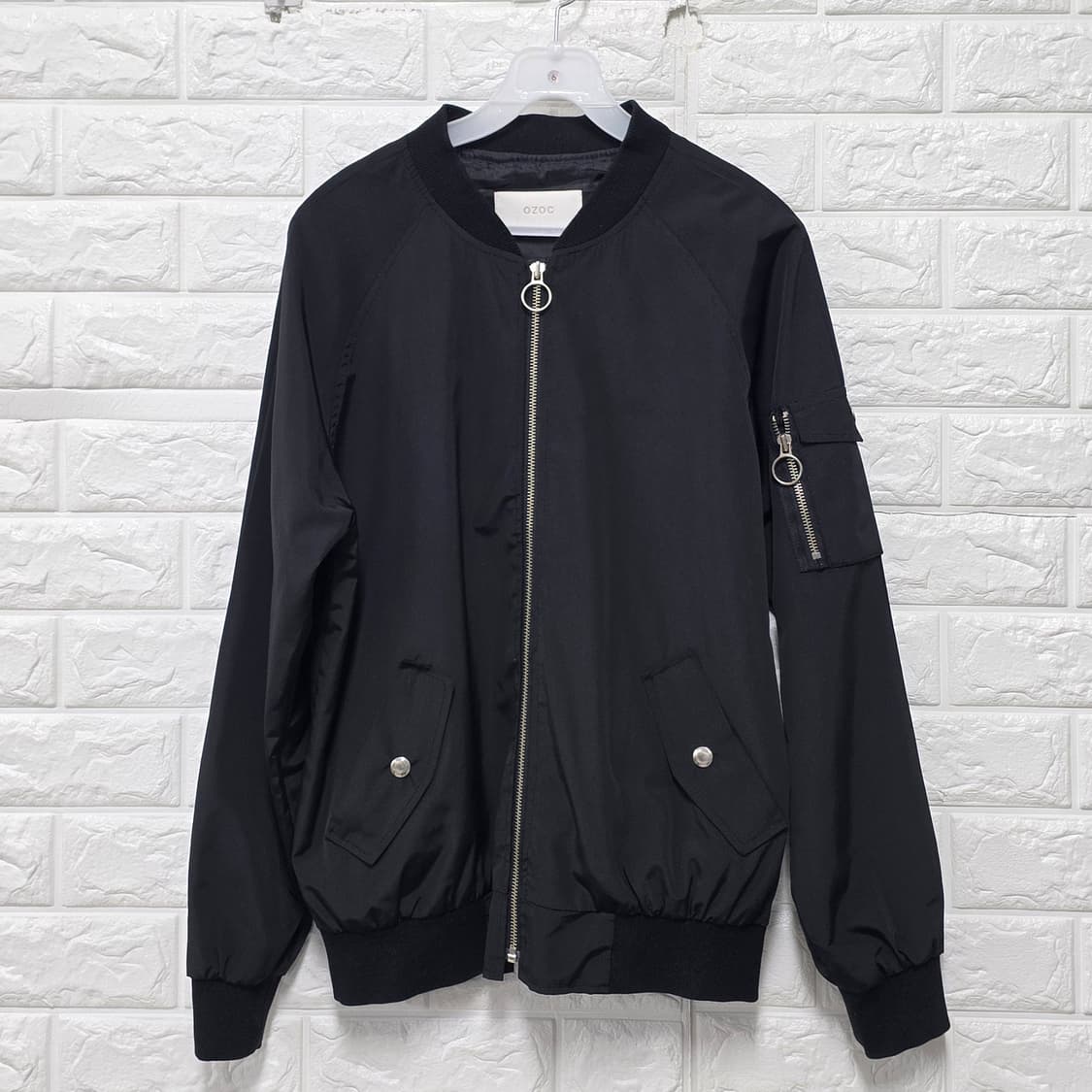 오조크 OZOC 블랙 봄버 자켓 Free 상품이미지1