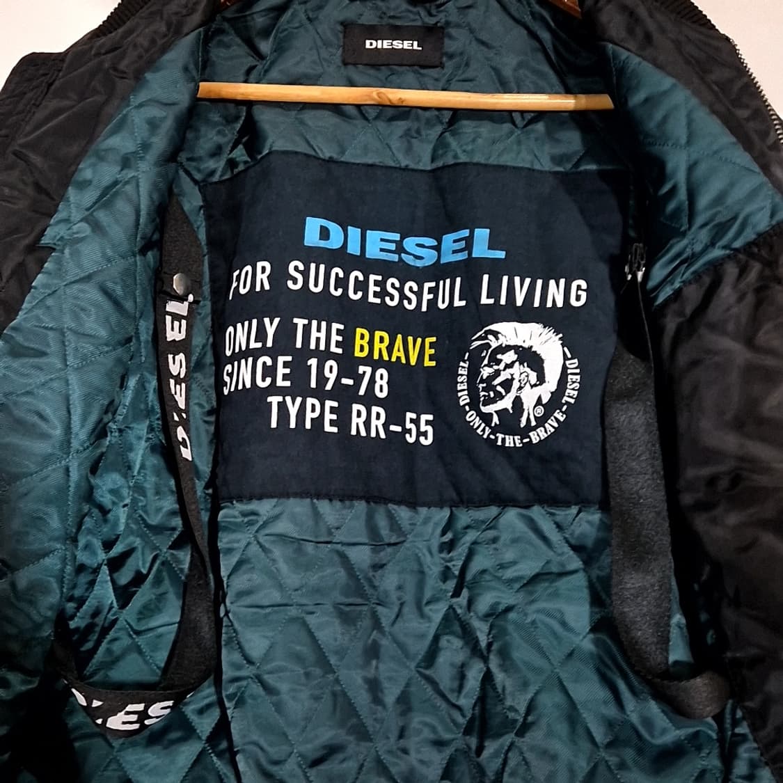 디젤 Type RR-55 플라이트 봄버 자켓 상품이미지7