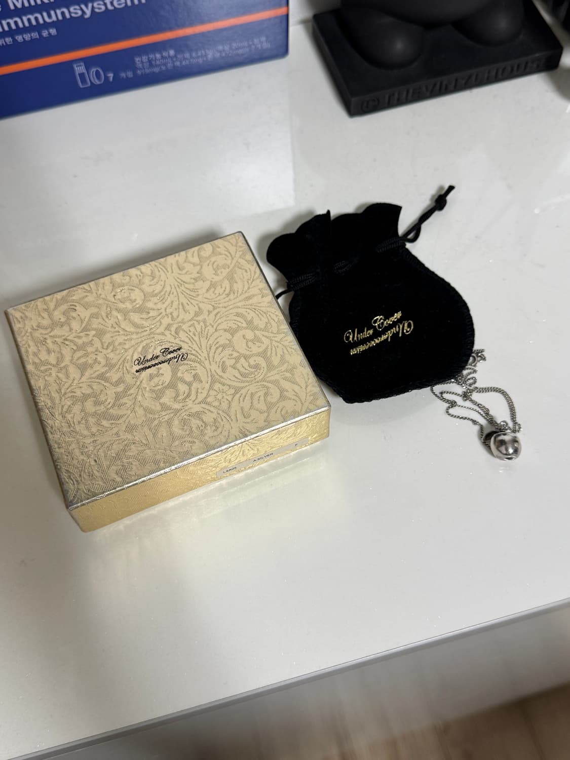 언더커버 애플 목걸이 상품이미지3