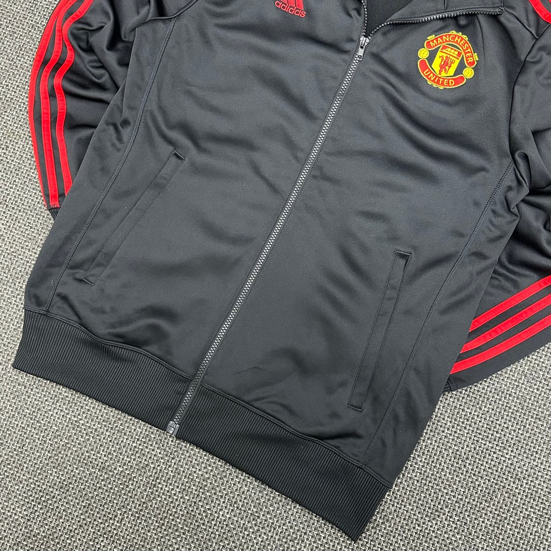 아디다스 맨유 검빨 빈티지 져지 105 상품이미지5